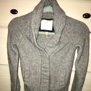 ✨Abercrombie Sweater✨